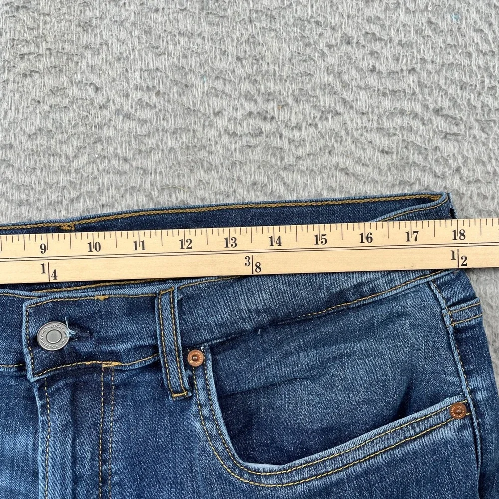 Lucky Brand Jeans Mens 36x32 Blue 221 Straight Stretch Denim Pants